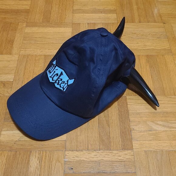 *4 for $30* Wicked Hat with Horns - Cap - Picture 5 of 5